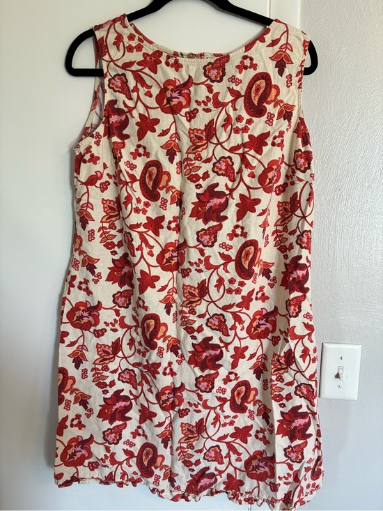 White Stag Dresses & Skirts - White Stag Strapless Linen Blend Red Floral Summer Dress